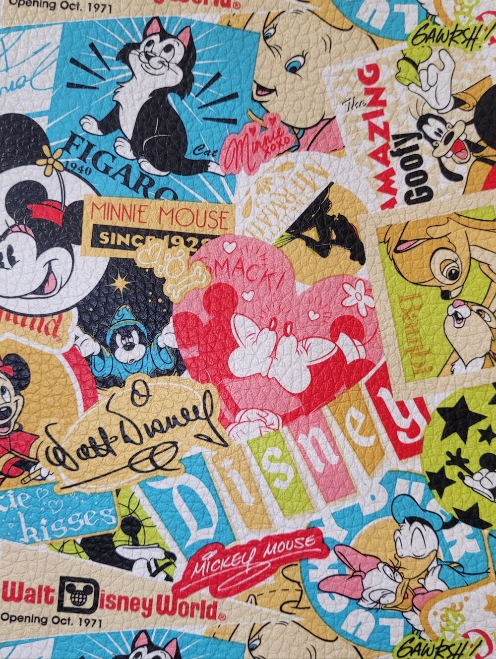 Disney Parks Exclusive Mickey Mouse Classic Collage Crossbody Bag - Excellent! - Picture 6 of 8